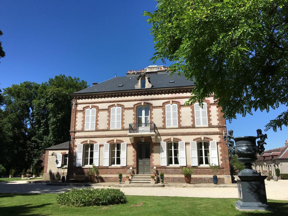Château de Montabert Montaulin Exterior foto